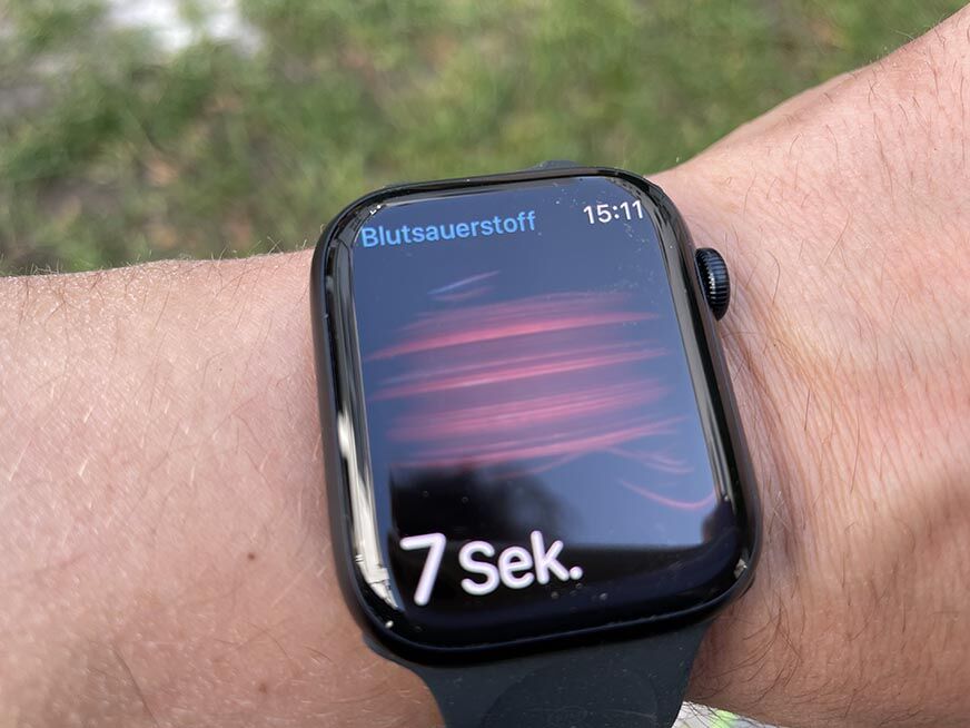 Измерение уровня насыщения кислородом на Apple Watch 7.